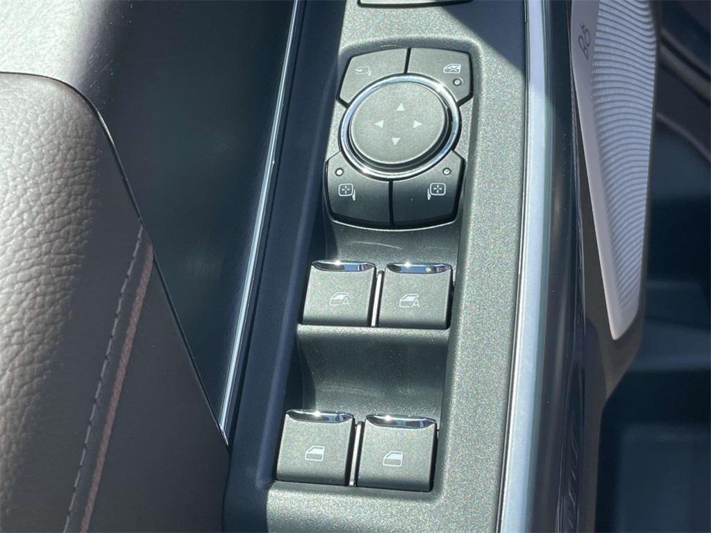 new 2025 Ford F-250 car, priced at $92,173