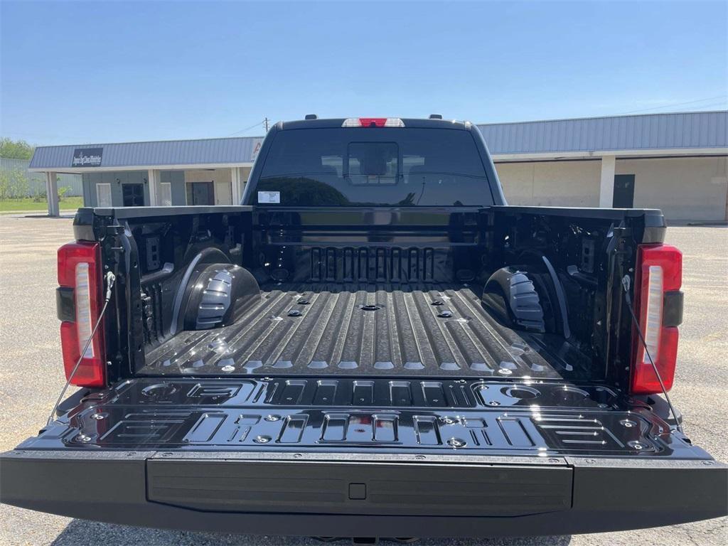 new 2025 Ford F-250 car, priced at $92,173