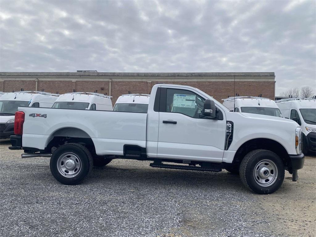 new 2024 Ford F-350 car, priced at $47,575