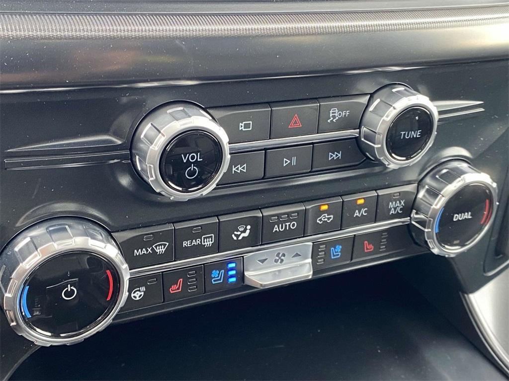 new 2025 Ford F-150 car, priced at $67,939