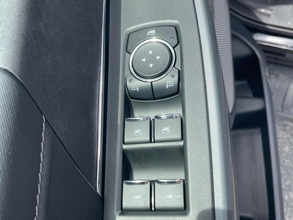 new 2025 Ford F-150 car, priced at $63,995