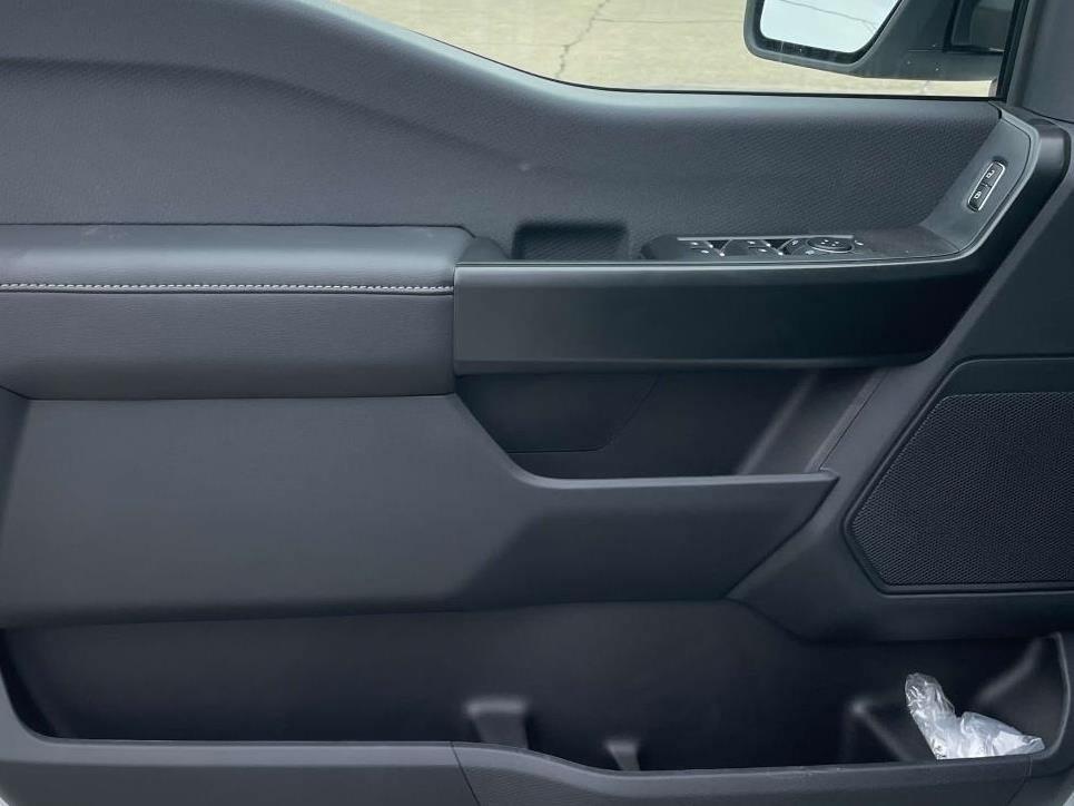 new 2025 Ford F-150 car, priced at $48,575