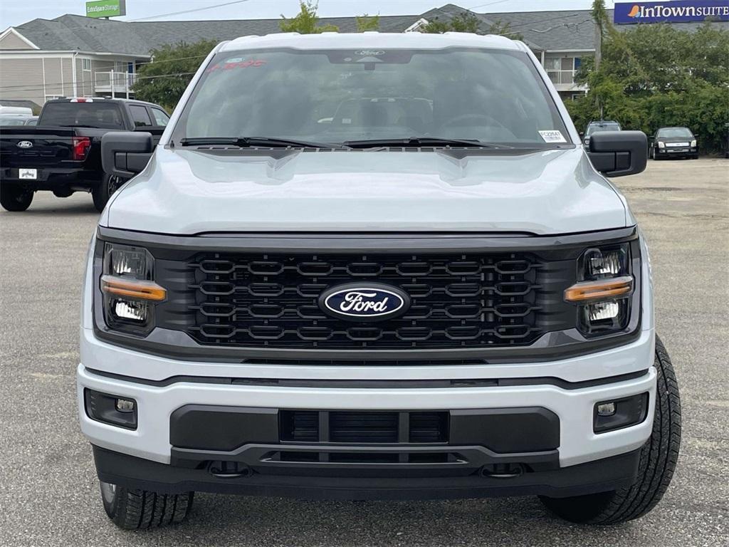 new 2025 Ford F-150 car, priced at $48,575