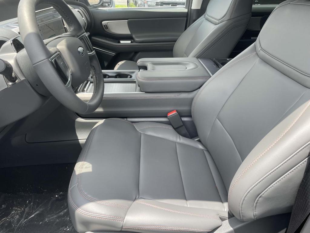 new 2025 Ford Expedition Max car, priced at $70,905