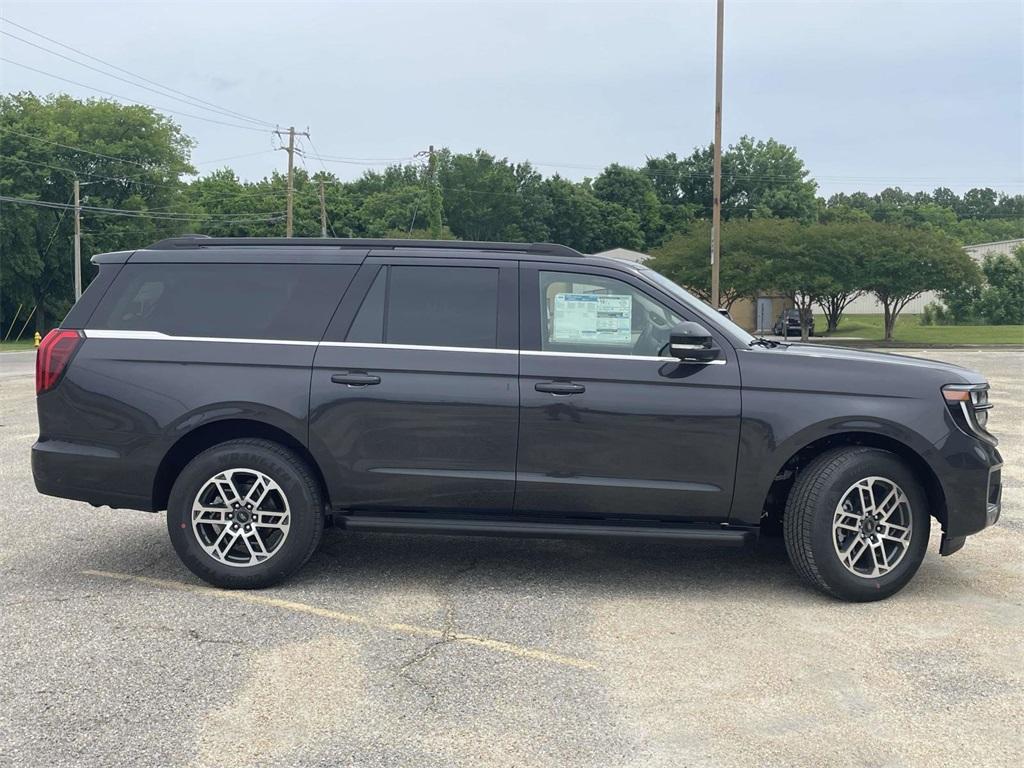 new 2025 Ford Expedition Max car, priced at $70,905