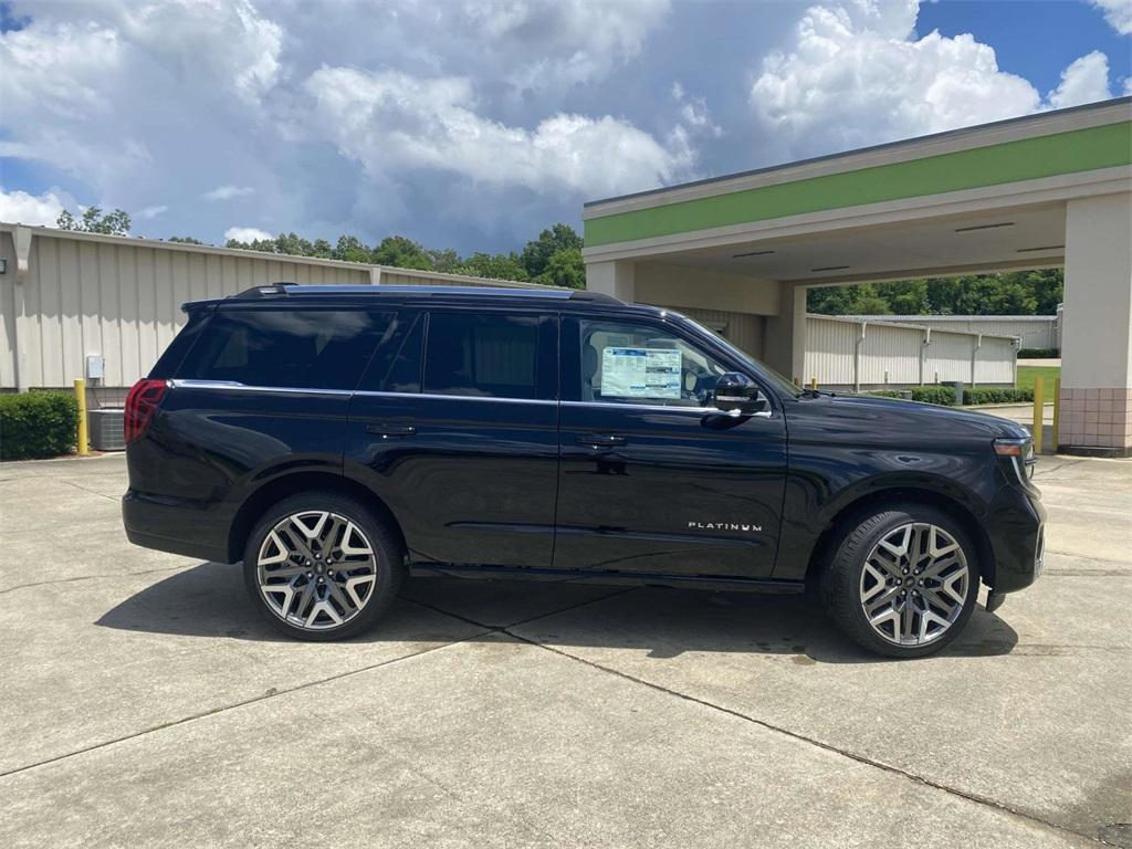 new 2025 Ford Expedition car, priced at $87,495
