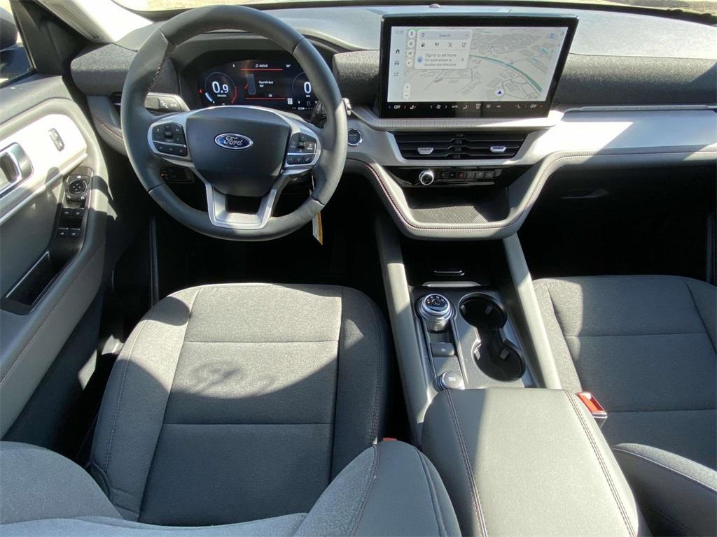 new 2025 Ford Explorer car, priced at $35,424