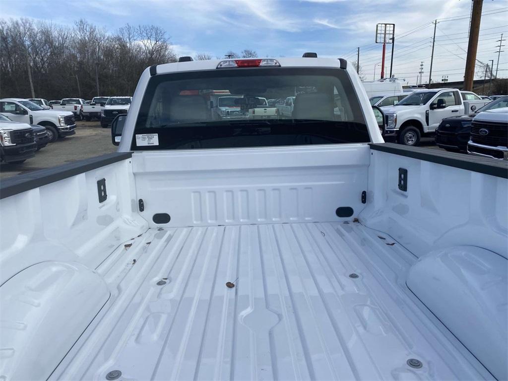 new 2024 Ford F-250 car, priced at $37,395