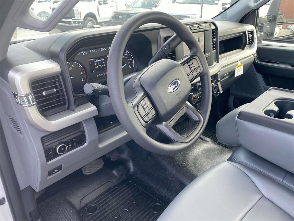 new 2024 Ford F-250 car, priced at $37,395