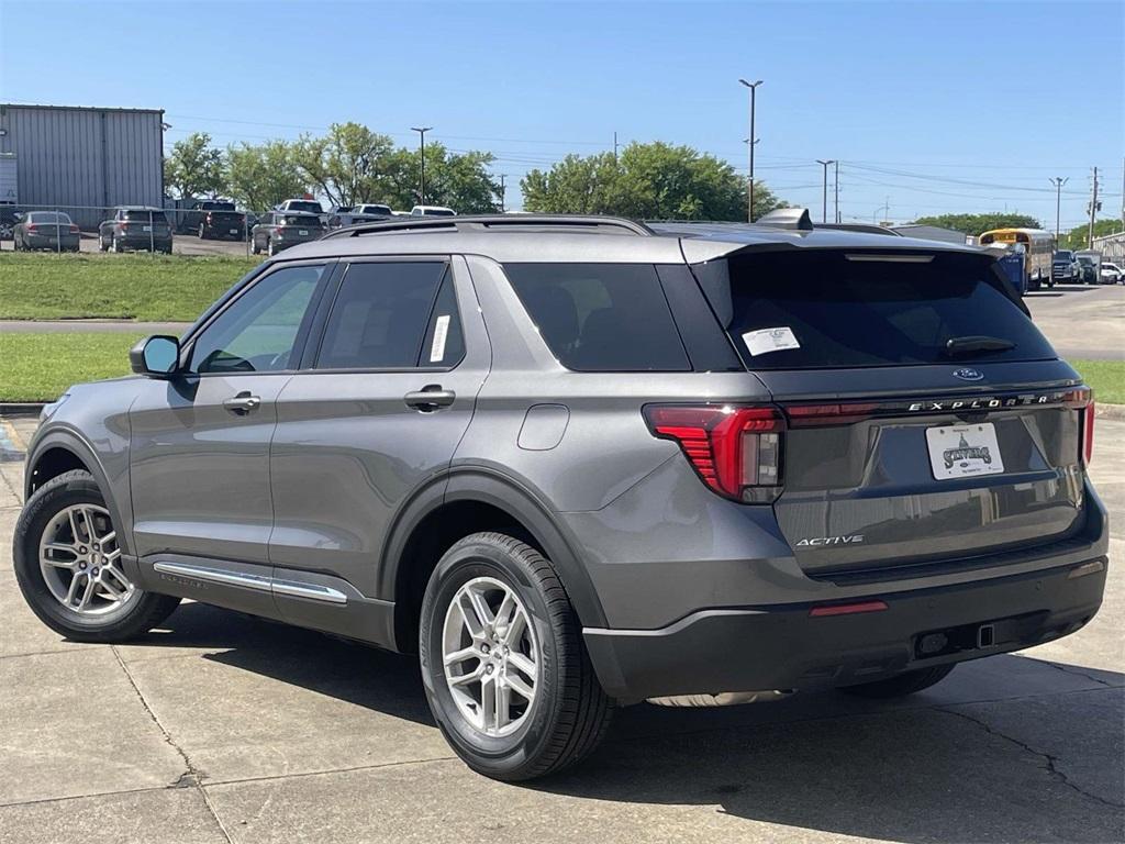 new 2025 Ford Explorer car, priced at $34,995