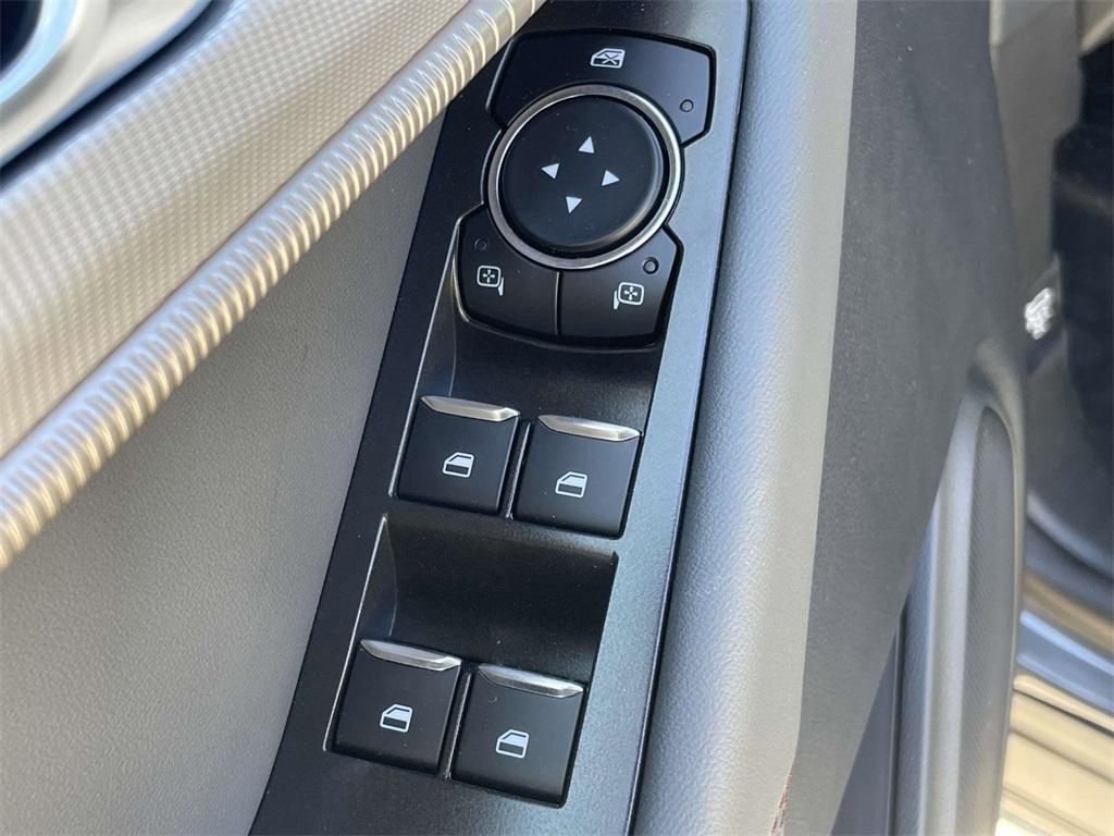 new 2025 Ford Explorer car, priced at $34,995