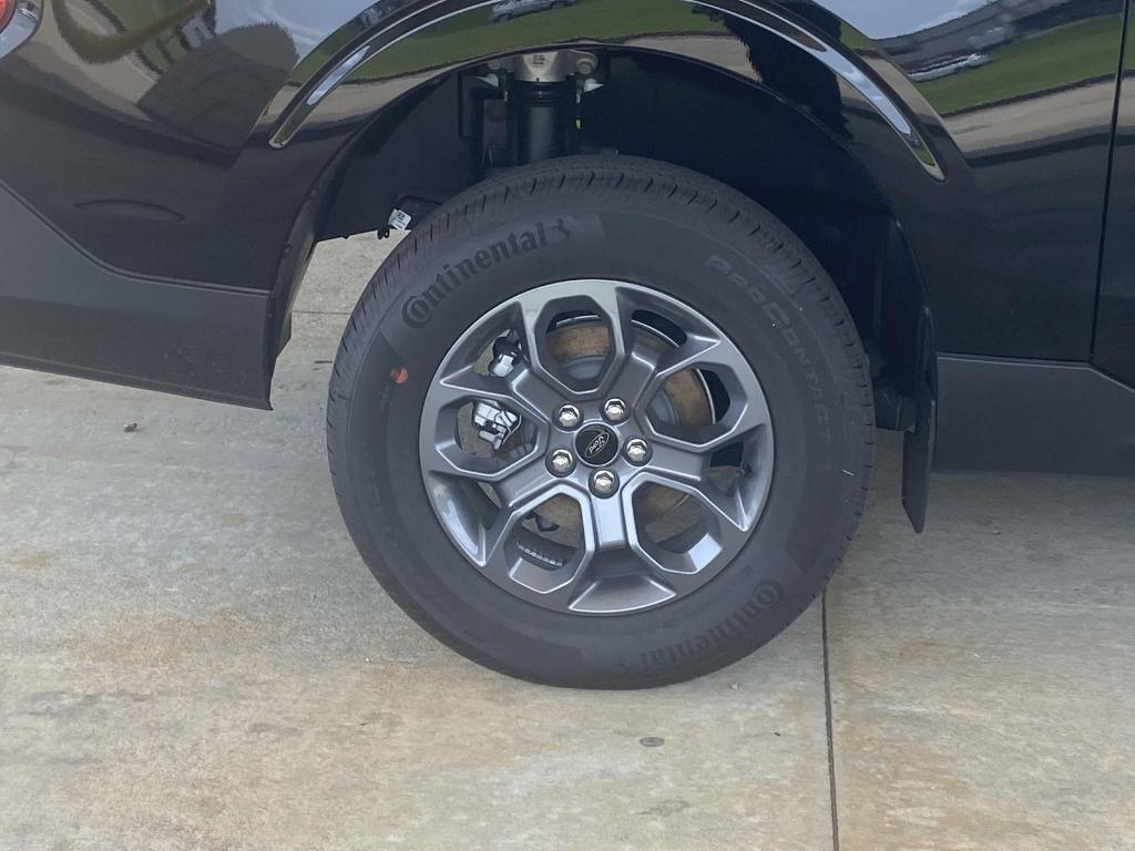 new 2025 Ford Maverick car, priced at $29,995