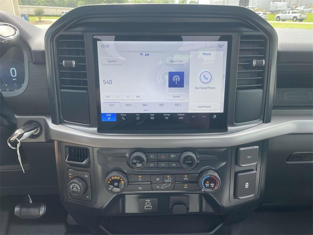 new 2025 Ford F-150 car, priced at $42,148