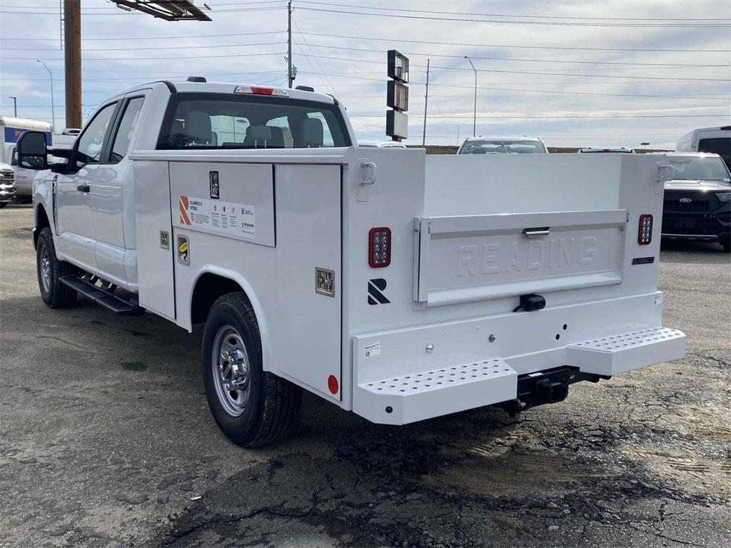 new 2024 Ford F-250 car, priced at $58,005