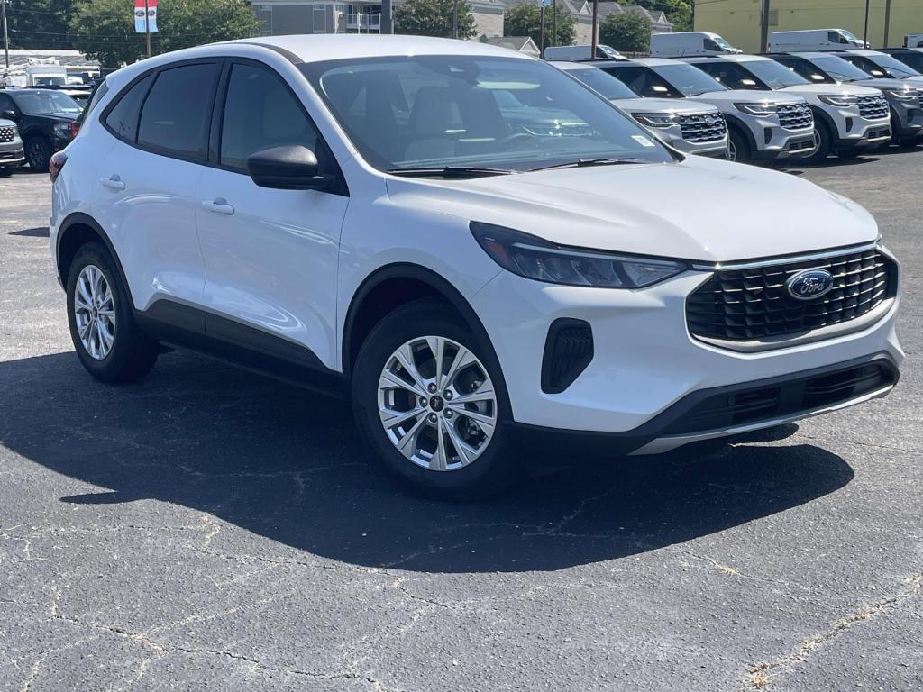 new 2025 Ford Escape car, priced at $27,259