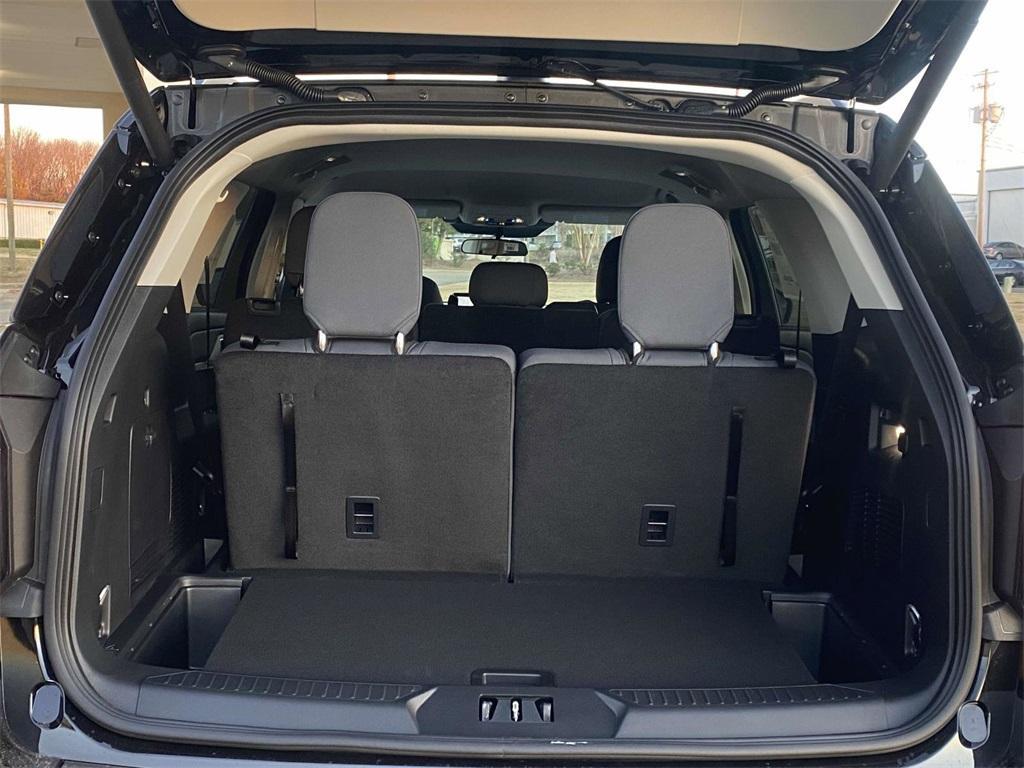 new 2025 Ford Explorer car, priced at $34,995