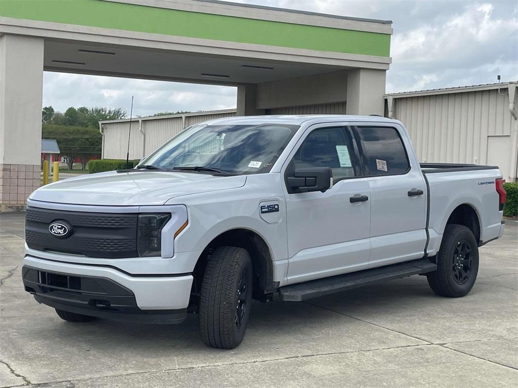 new 2025 Ford F-150 Lightning car, priced at $54,995