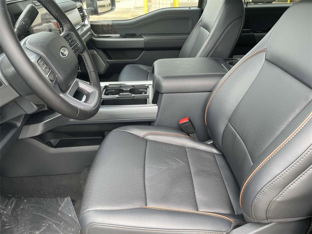 new 2025 Ford F-250 car, priced at $73,335