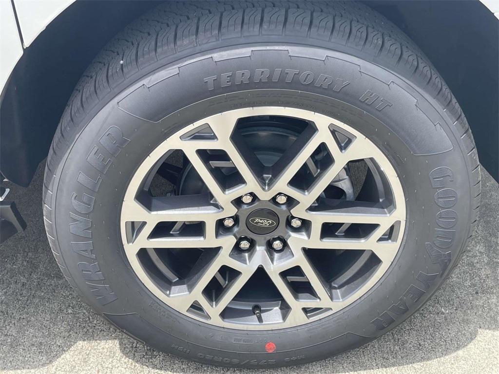 new 2025 Ford Expedition Max car, priced at $70,705