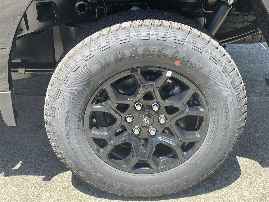 new 2025 Ford F-150 car, priced at $50,398