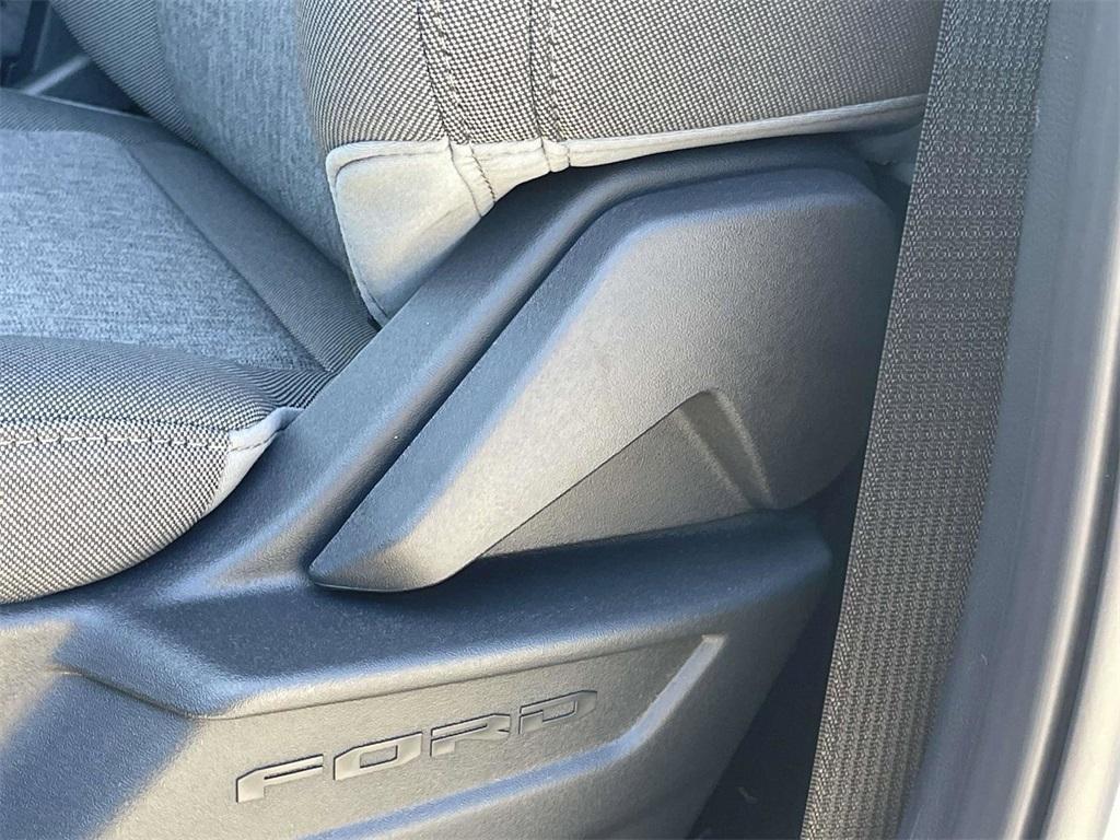 new 2025 Ford F-250 car, priced at $57,370