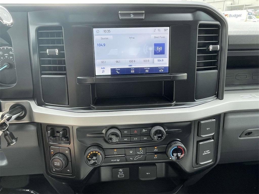 new 2025 Ford F-250 car, priced at $56,074