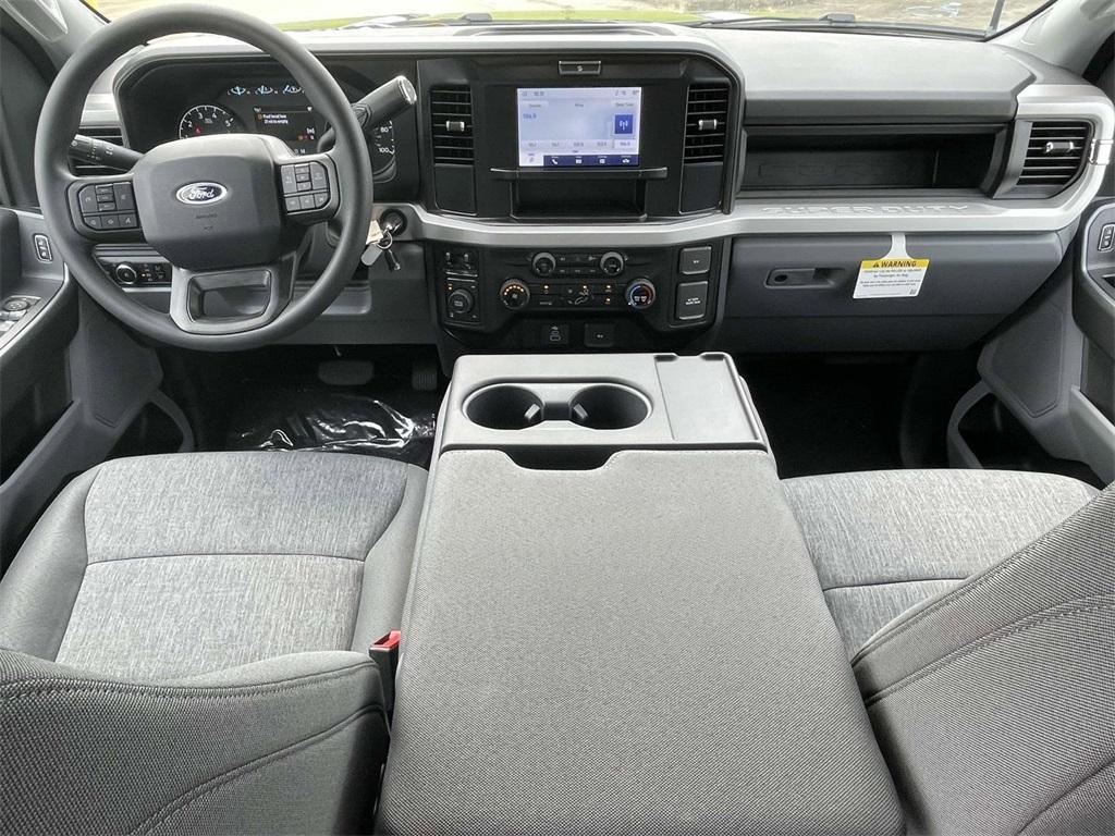 new 2025 Ford F-250 car, priced at $56,074