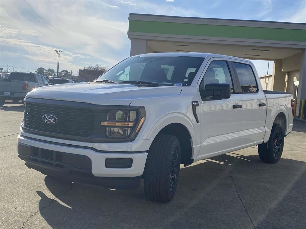 new 2025 Ford F-150 car, priced at $39,194
