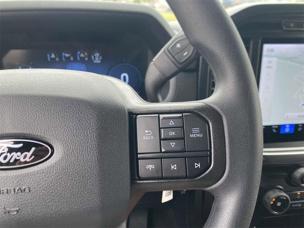 new 2024 Ford F-150 car, priced at $43,995