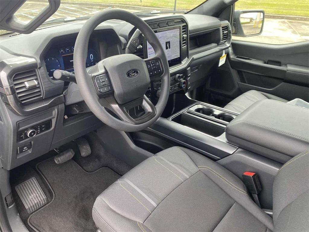 new 2024 Ford F-150 car, priced at $43,995