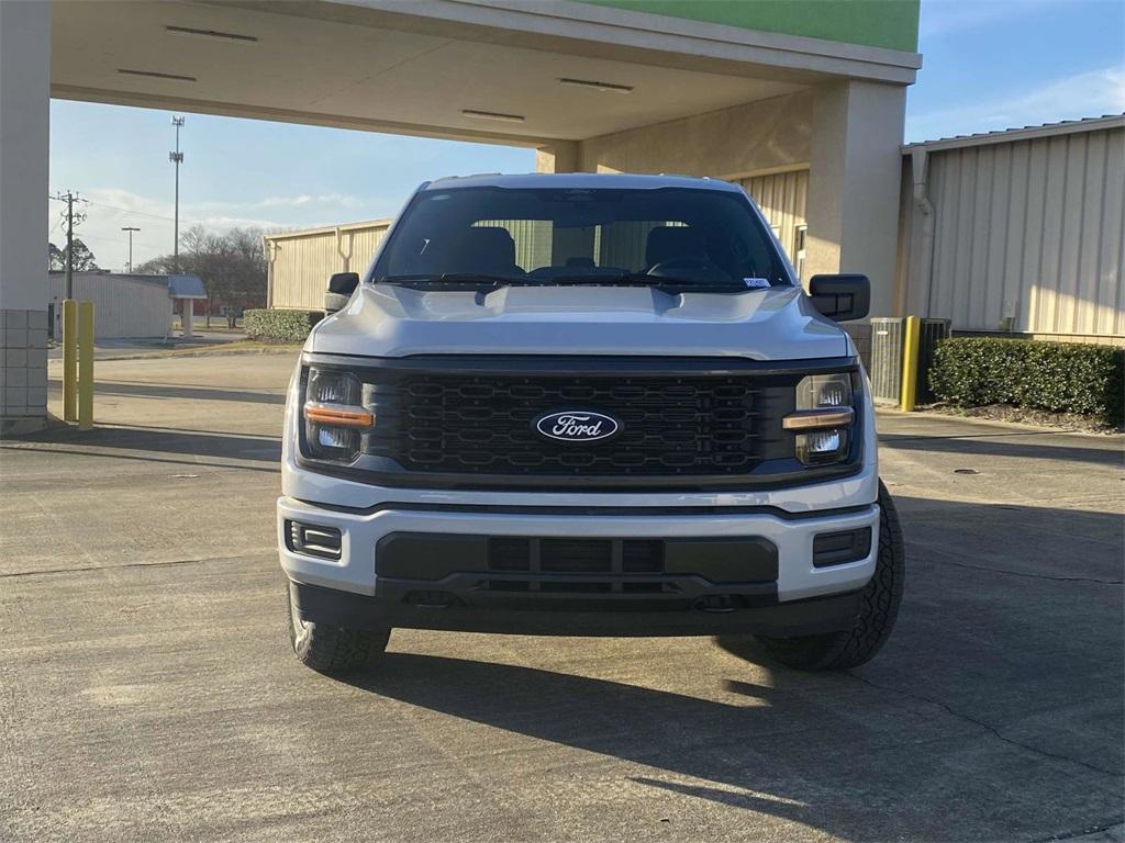 new 2025 Ford F-150 car, priced at $39,995