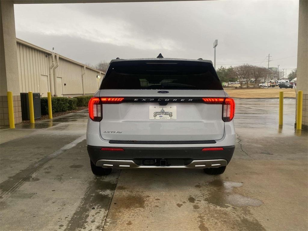 new 2025 Ford Explorer car, priced at $34,244