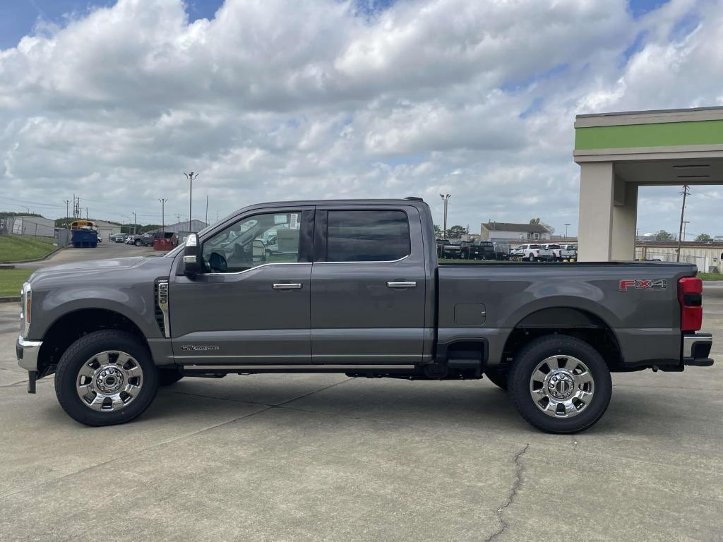 new 2025 Ford F-250 car, priced at $77,945
