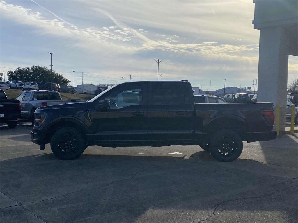 new 2025 Ford F-150 car, priced at $39,194