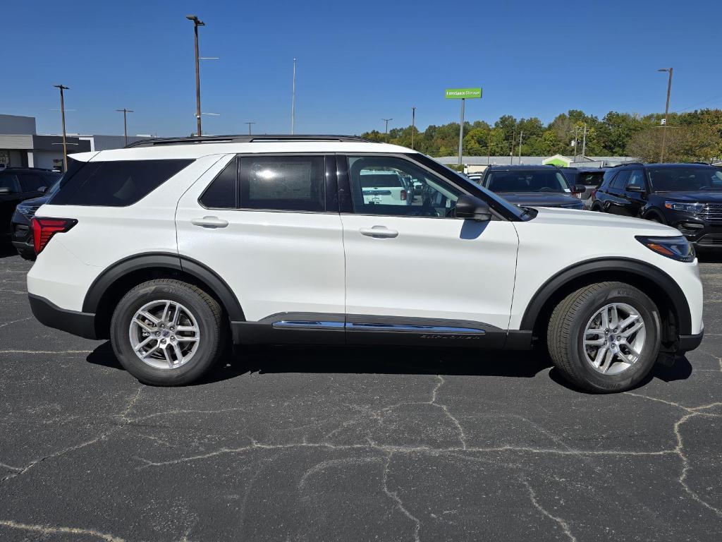 new 2025 Ford Explorer car, priced at $34,885