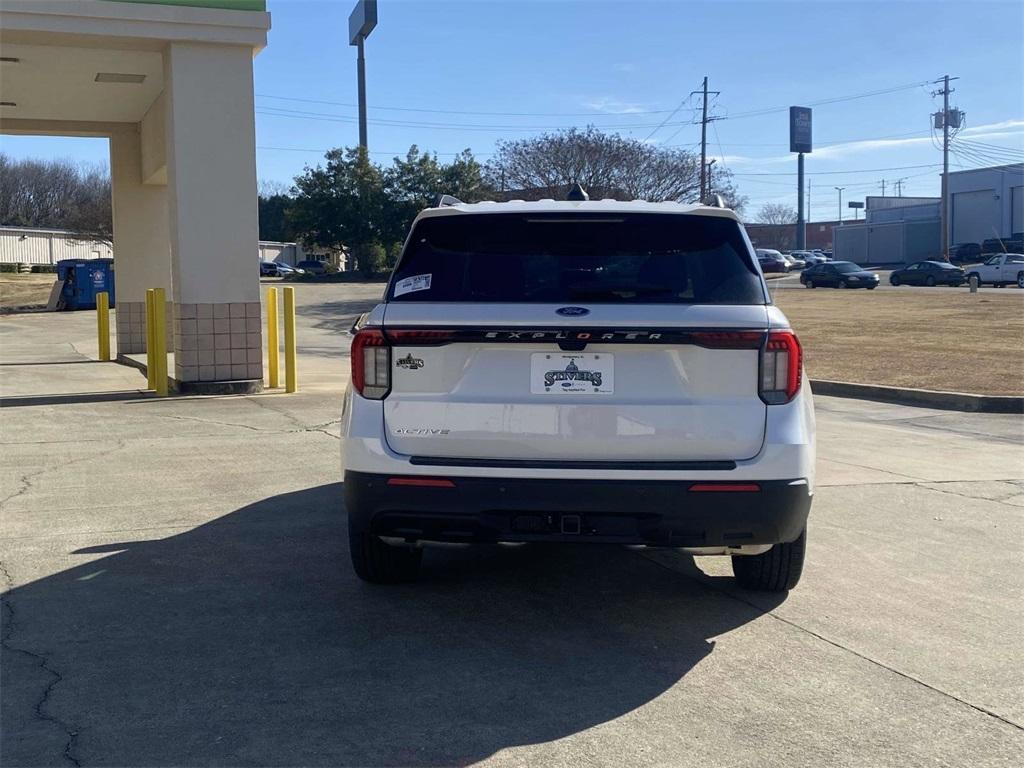 new 2025 Ford Explorer car, priced at $35,672