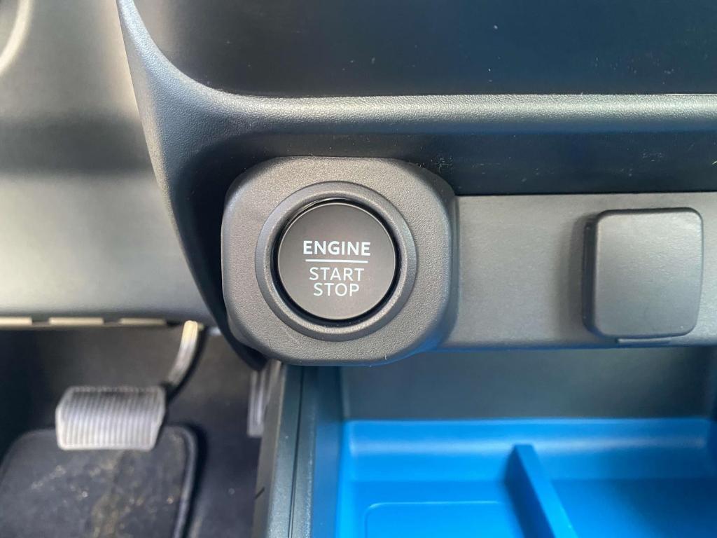 new 2025 Ford Maverick car, priced at $30,590