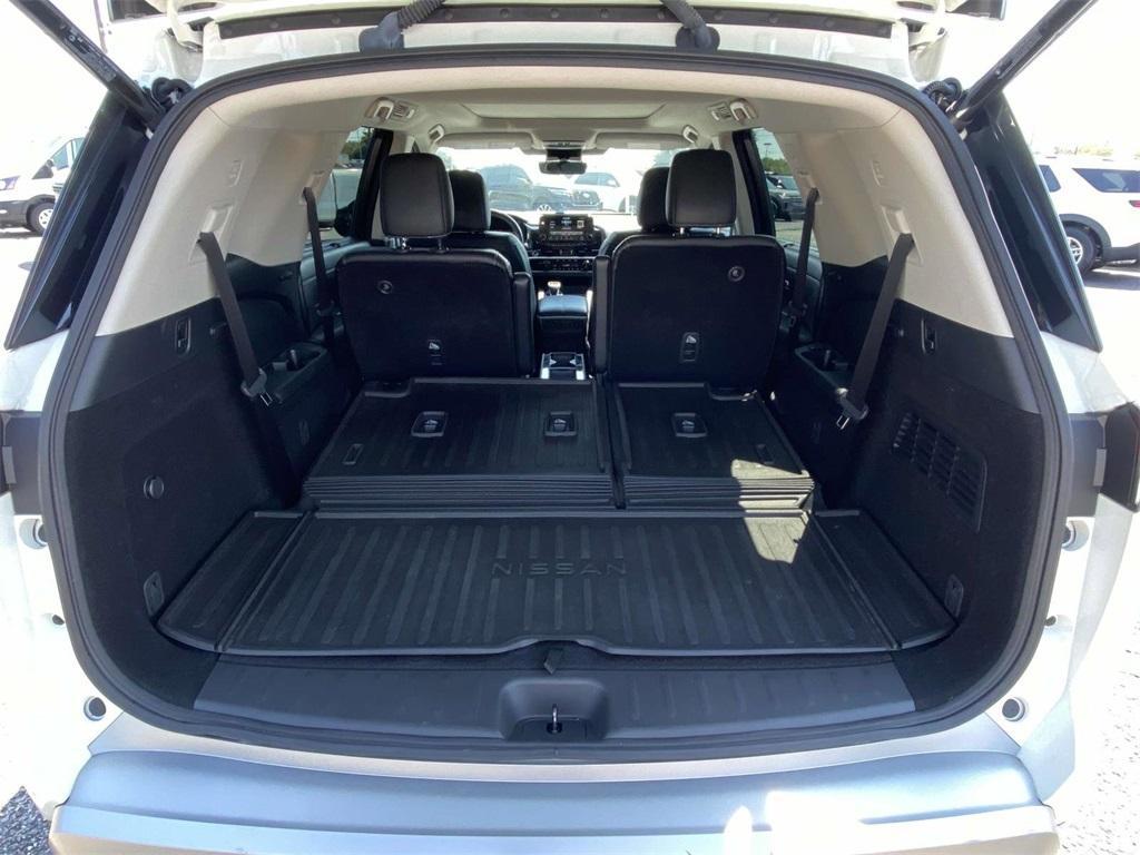 used 2024 Nissan Pathfinder car, priced at $34,991