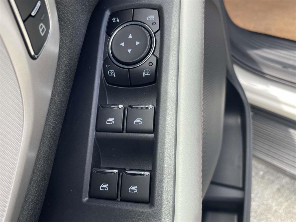new 2025 Ford Expedition Max car, priced at $71,705