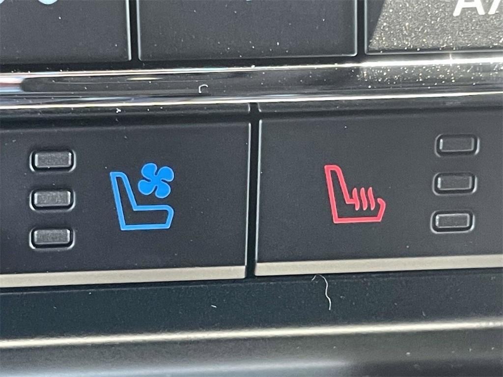 new 2025 Ford F-150 car, priced at $60,180