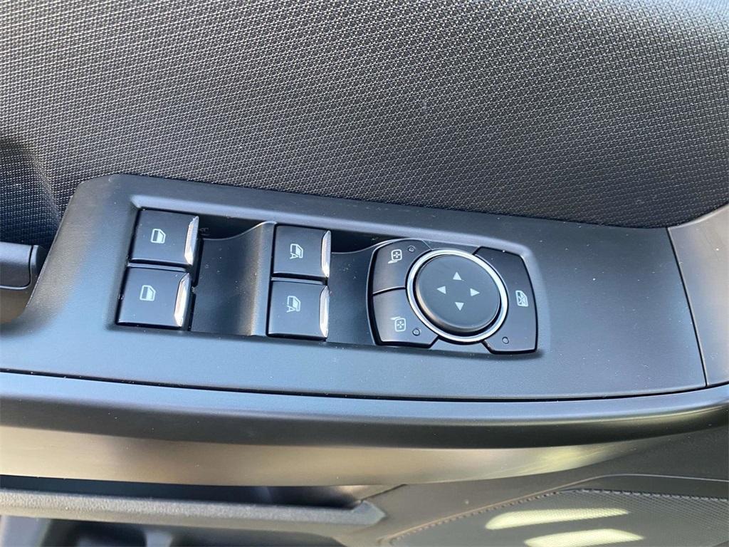 new 2025 Ford F-150 car, priced at $39,490