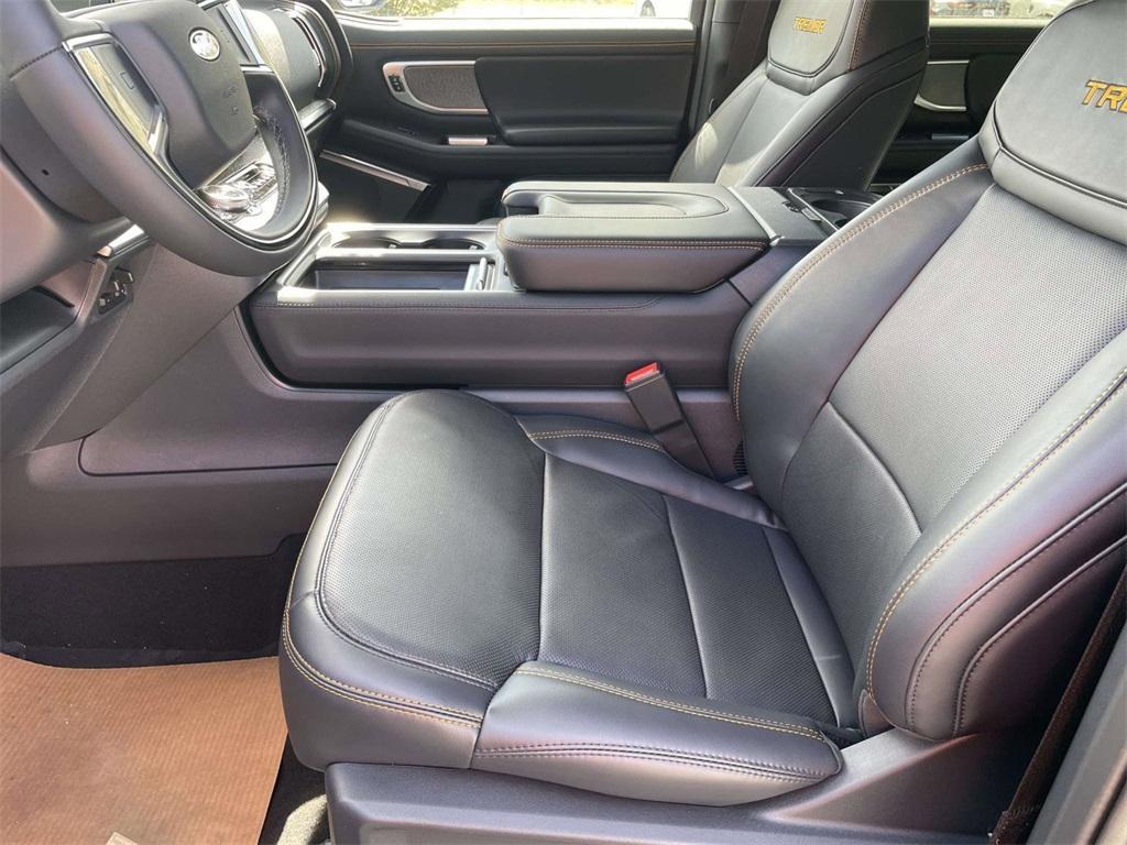new 2025 Ford Expedition car, priced at $83,180