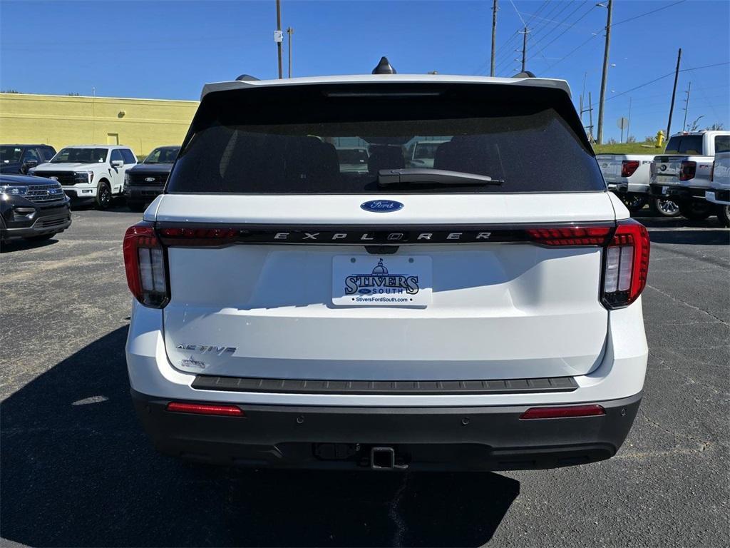 new 2025 Ford Explorer car, priced at $41,745