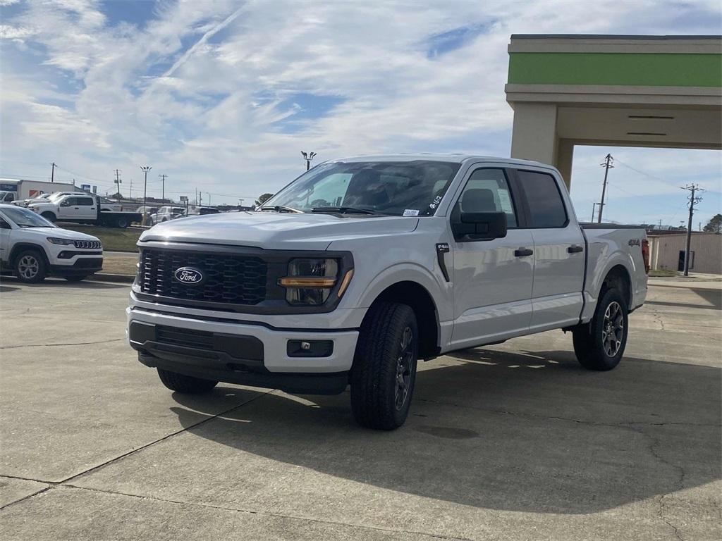 new 2025 Ford F-150 car, priced at $46,629