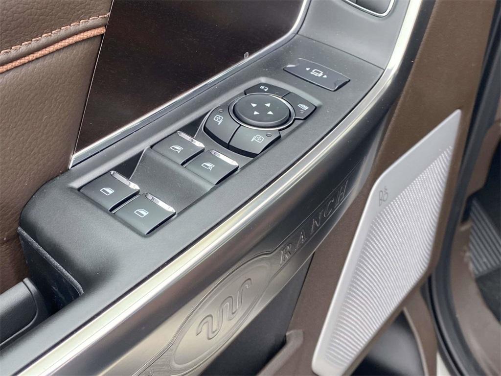 new 2025 Ford F-350 car, priced at $95,779