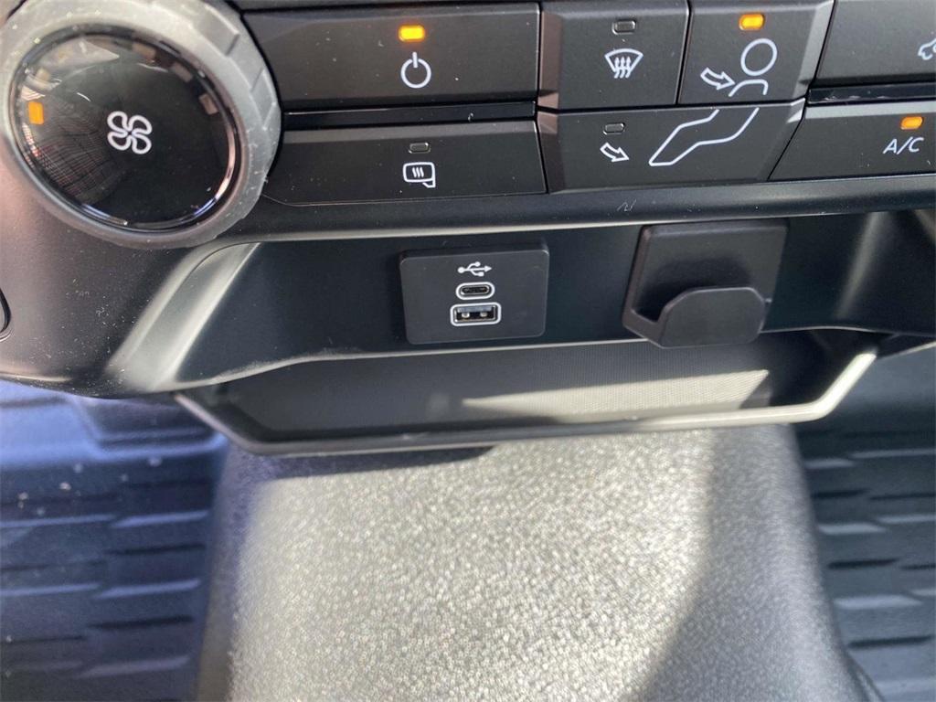 new 2025 Ford F-150 car, priced at $34,820