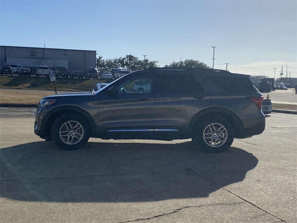 new 2025 Ford Explorer car, priced at $33,995
