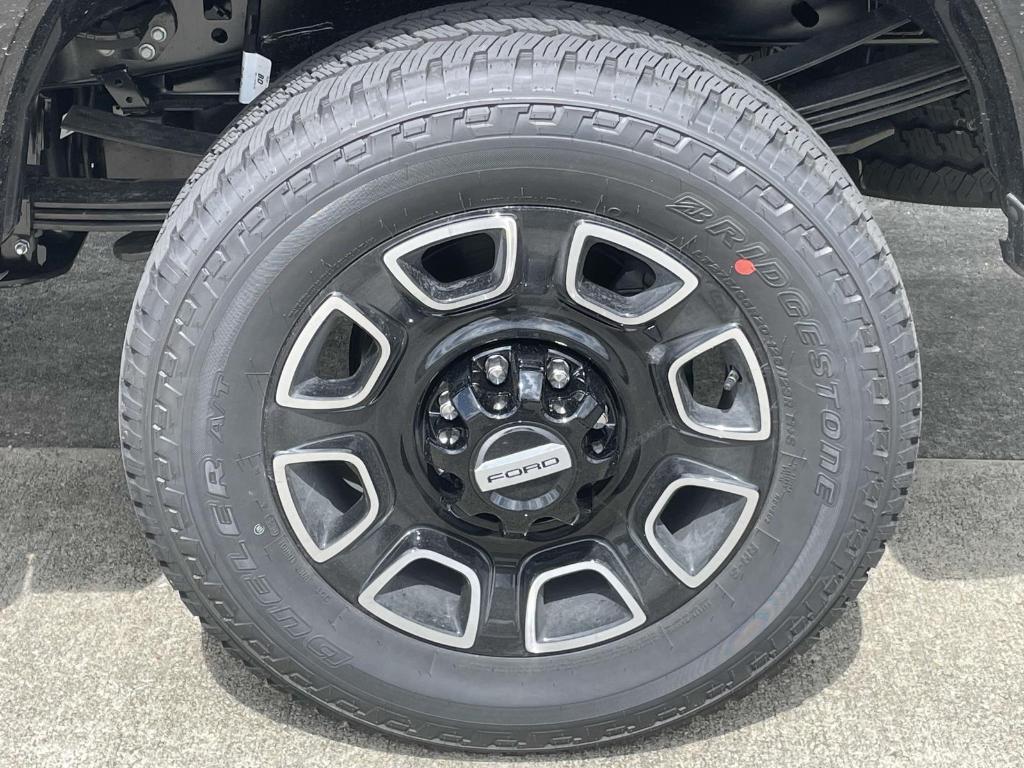 new 2025 Ford F-250 car, priced at $88,568