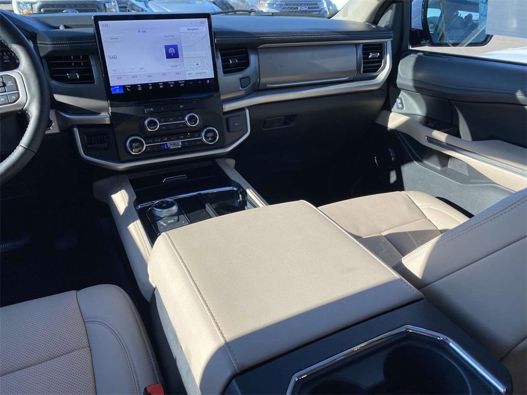 new 2024 Ford Expedition Max car, priced at $54,995