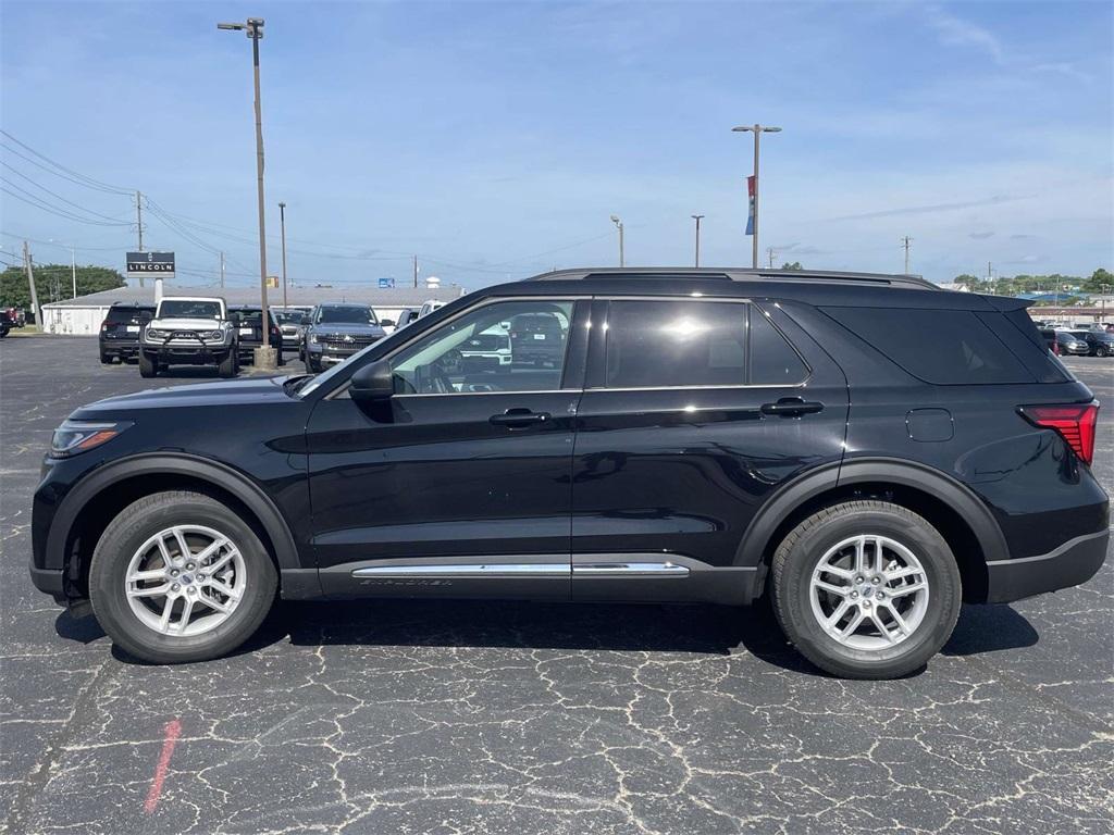 new 2025 Ford Explorer car, priced at $34,244